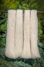 2ply Double knitting Yarn Natural